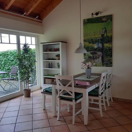 Apartments Luisenhof Крефелд Екстериор снимка