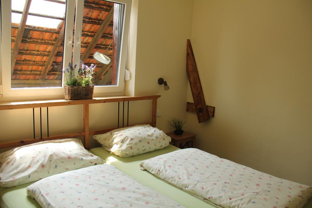 Apartments Luisenhof Крефелд Екстериор снимка