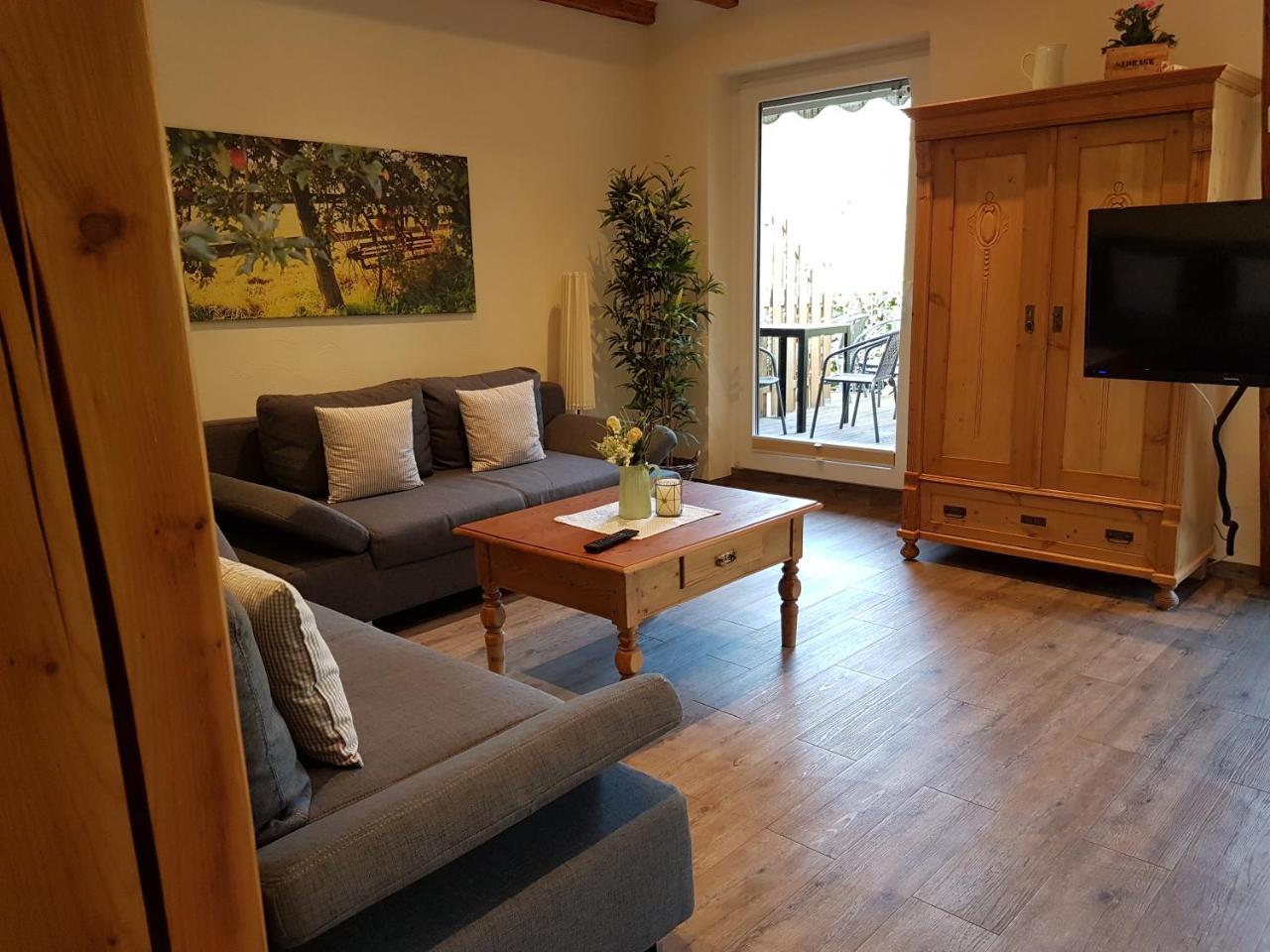 Apartments Luisenhof Крефелд Екстериор снимка