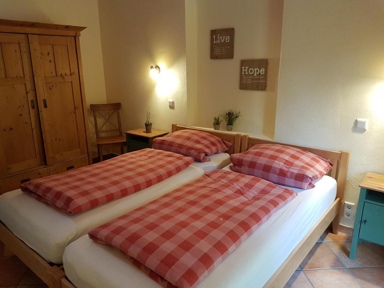 Apartments Luisenhof Крефелд Екстериор снимка