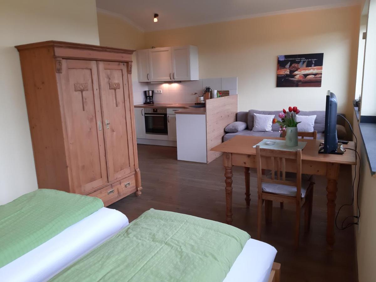 Apartments Luisenhof Крефелд Екстериор снимка