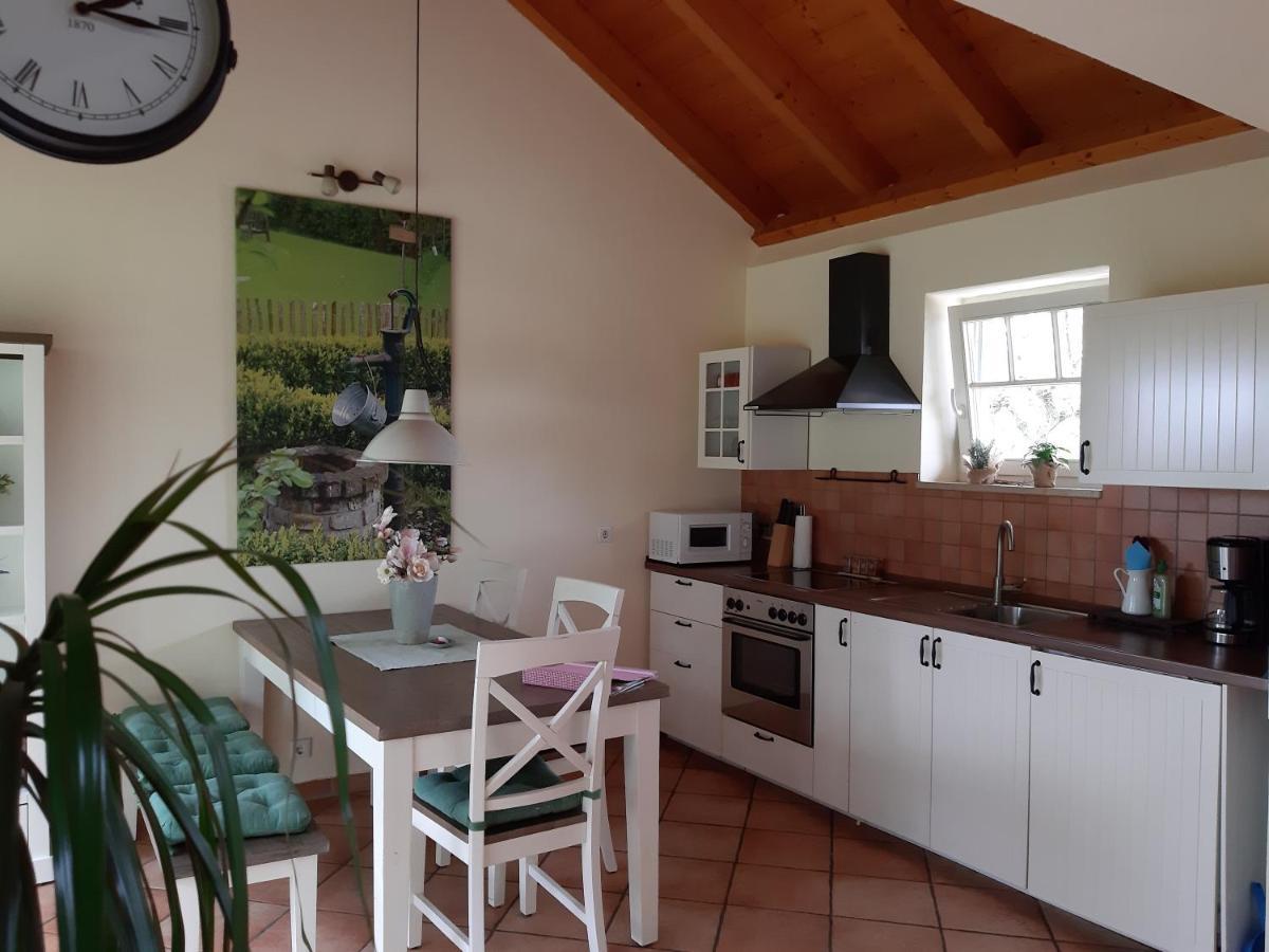 Apartments Luisenhof Крефелд Екстериор снимка